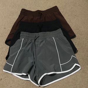 Set of 2 small YPB shorts